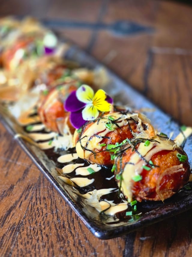 Takoyaki (Octopus).